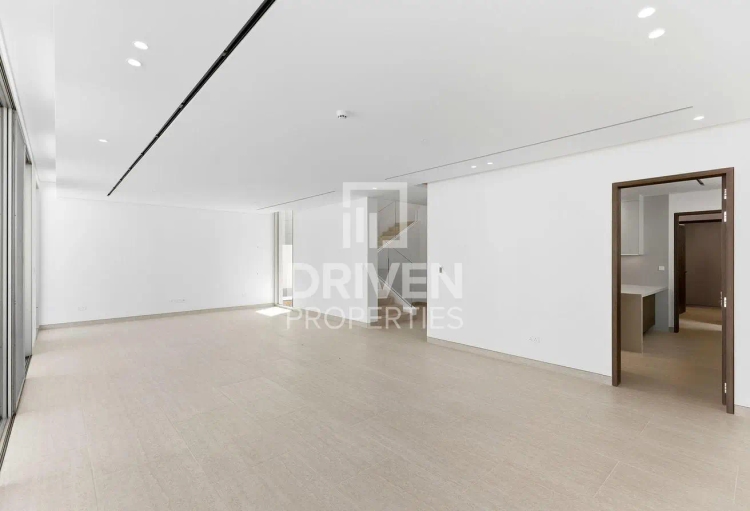Modern Style Villa | Private Pool | Prime Location